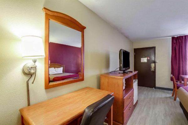 Mill Tree Inn Millington image 7